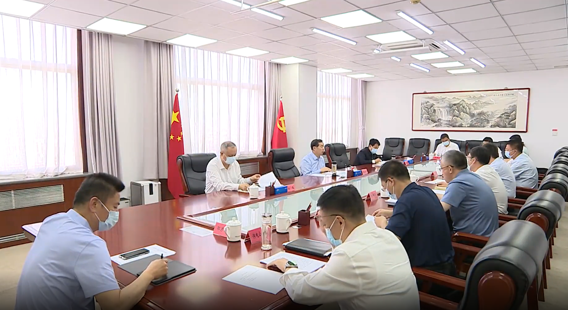 张超超主持召开市委专题会议 研究全市汽车产业园规划建设工作